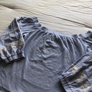 blue american eagle off the shoulder top